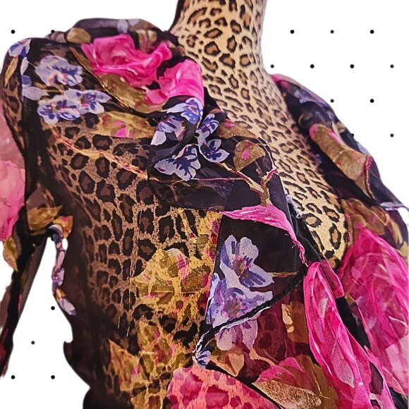 Sheer Black wraparound blouse with flowers and ruffles - Picture 2 of 5